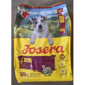 Minideluxe kornfri hundefoder p� 3kg, med lam, til sm� hunde